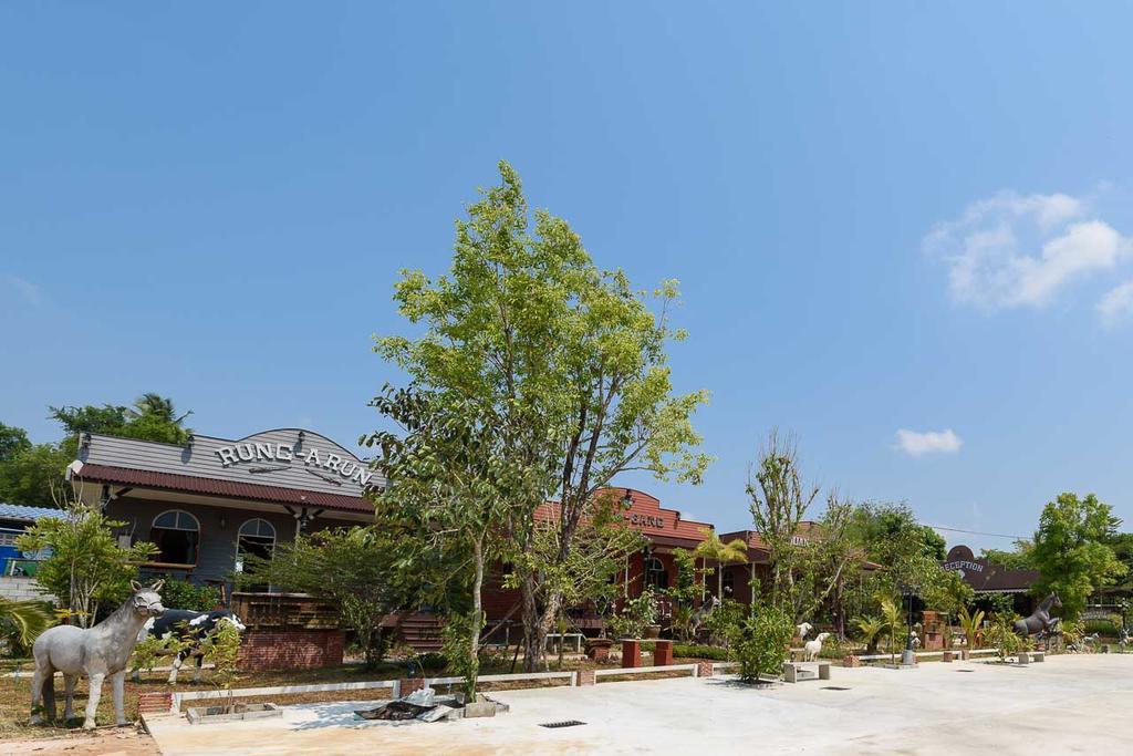 Cowboy Farm Resort Pattaya Ban Huai Yai Dış mekan fotoğraf