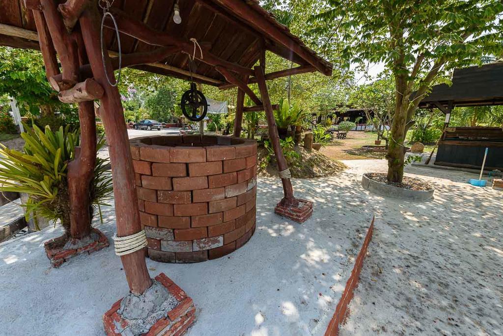 Cowboy Farm Resort Pattaya Ban Huai Yai Dış mekan fotoğraf