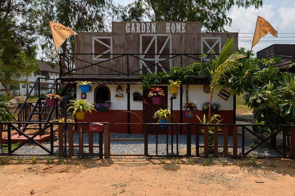 Cowboy Farm Resort Pattaya Ban Huai Yai Dış mekan fotoğraf
